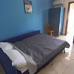 Blue Dolphins 2 Bedroomed House With Court Yard Tatil Evi *
