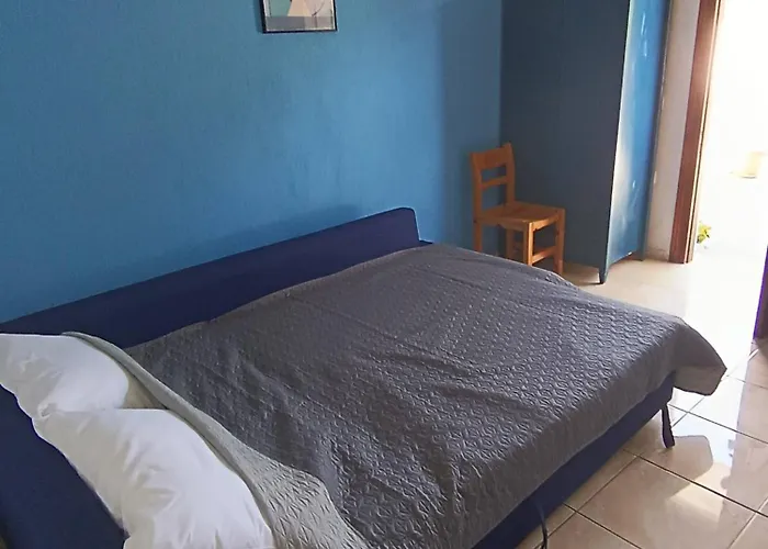 Blue Dolphins 2 Bedroomed House With Court Yard Dom wakacyjny *